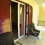 شقة Zacharogianni نِكيانا